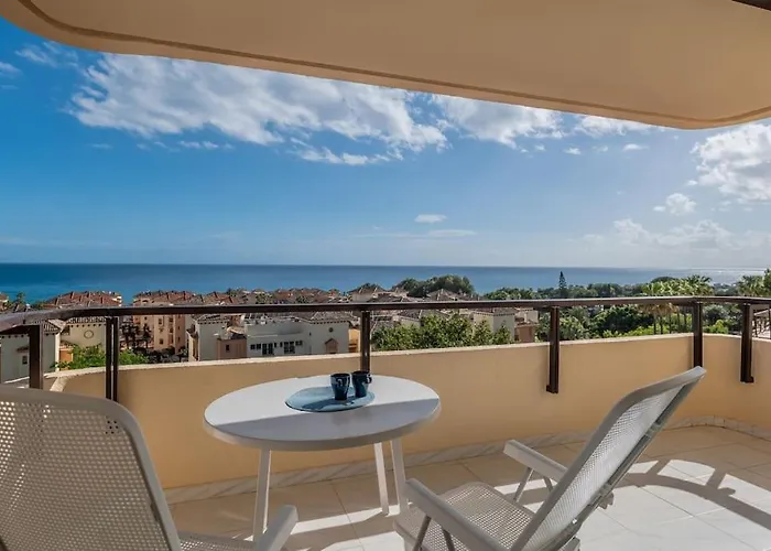 Charming Apartment With Sea Views